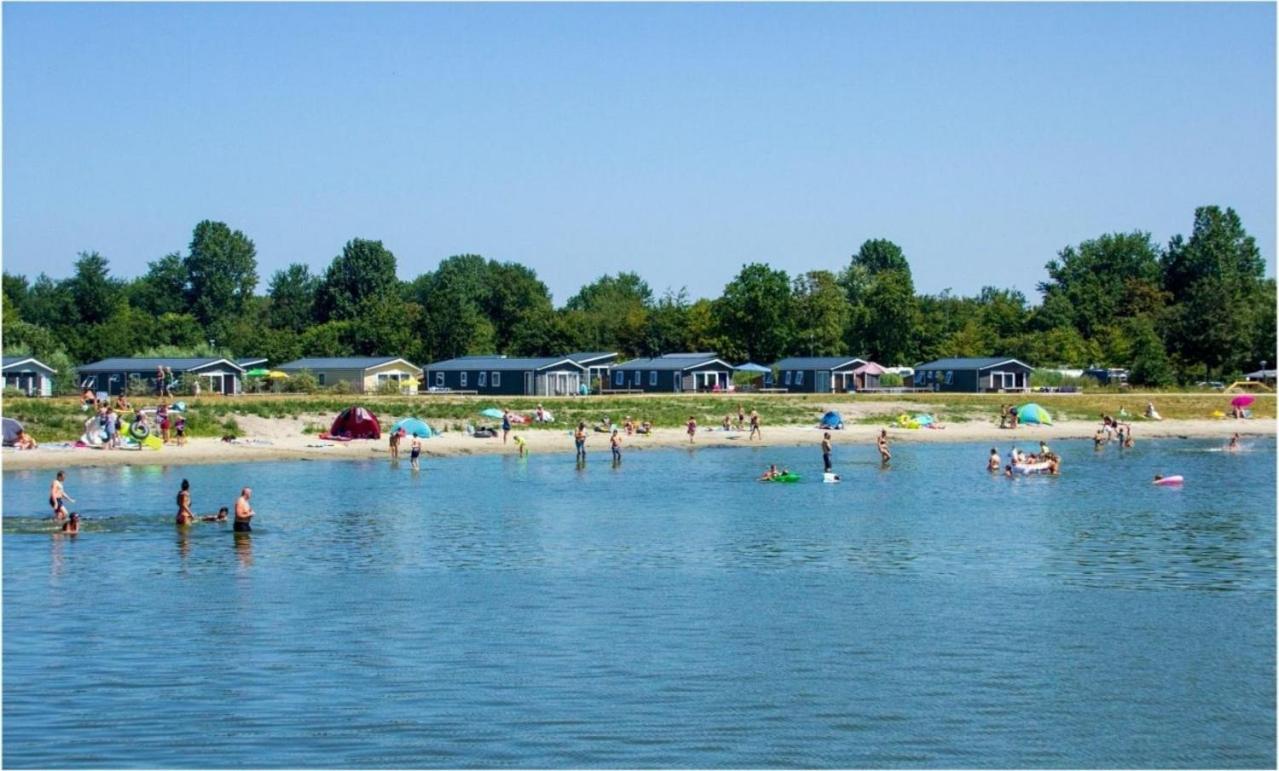 Chalet Enjoy Natur, Und Lauwersoog- 1-6 Pers- 3 Schlafzimmer, 2 Badezimmer- Fruehes Einchecken Ab 14 Uhr