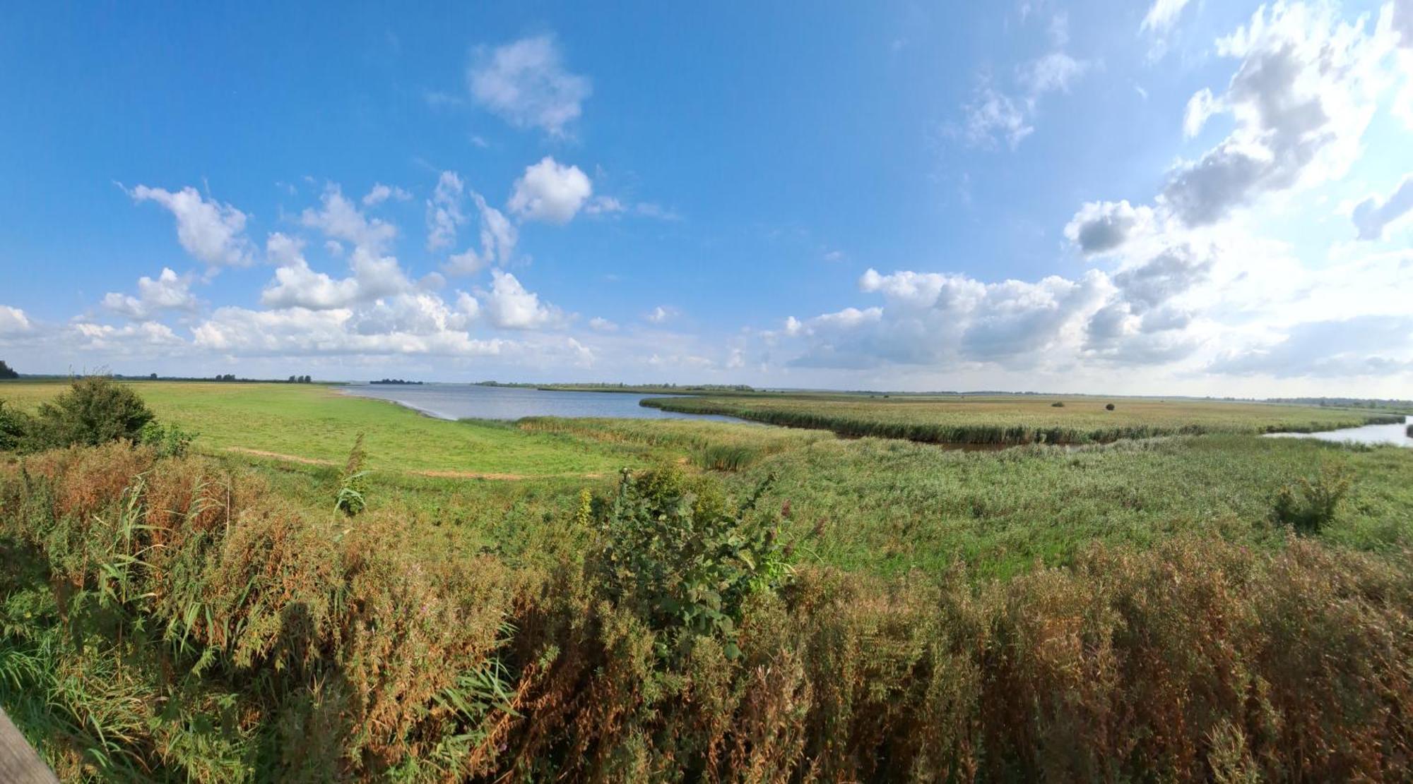 Chalet Enjoy Natur, Und Lauwersoog- 1-6 Pers- 3 Schlafzimmer, 2 Badezimmer- Fruehes Einchecken Ab 14 Uhr *